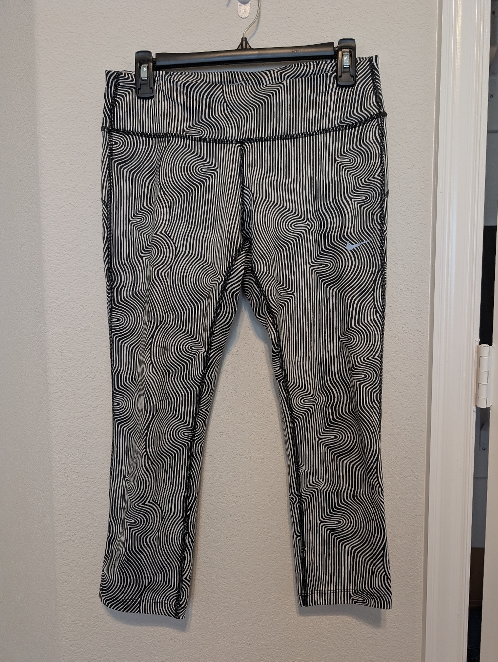 Nike Dri-Fit Running Leggings (Swirl)